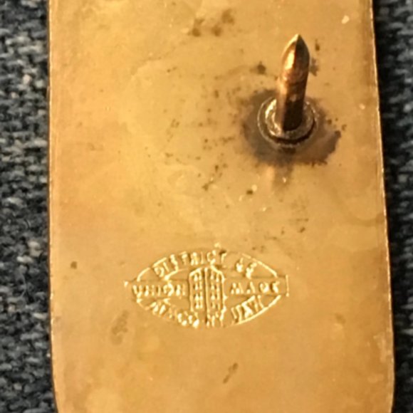 Vintage abc Sports Pin ~ TV Broadcasting Logo ~ Non Olympic Media - Picture 3 of 3